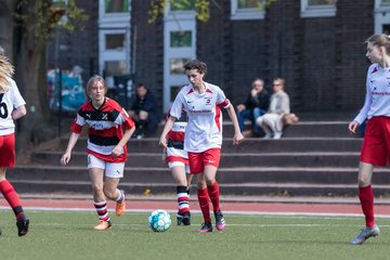 Bild 136 - wCJ Walddoerfer - Altona 93 : Ergebnis: 0:1